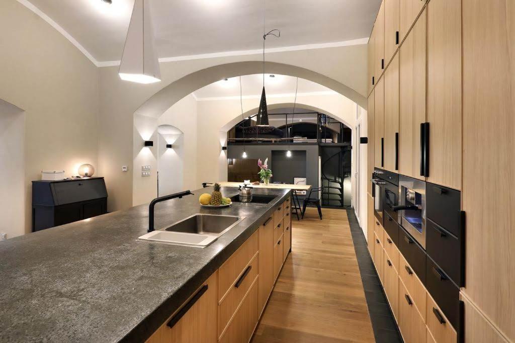 Design Loft 2 Minutes To Wenceslas Square Apartament *